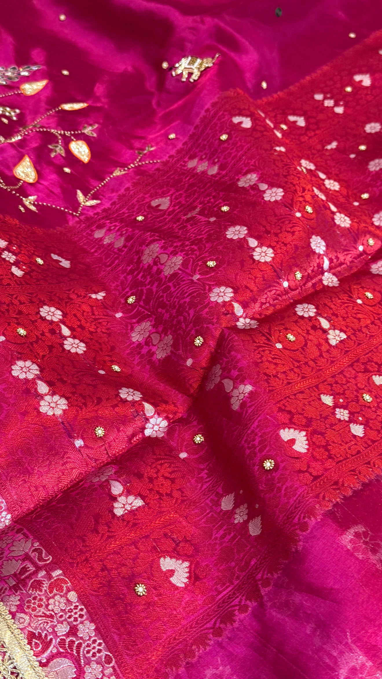 Hathi , ghoda aur palki wali saree - Husn tissue silk hand embroidered saree